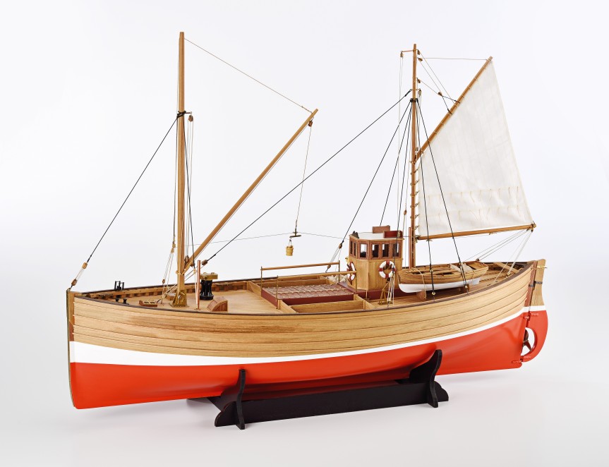 Choosing A Modeling Glue For Model Boat Kits – Wooden Model Ship